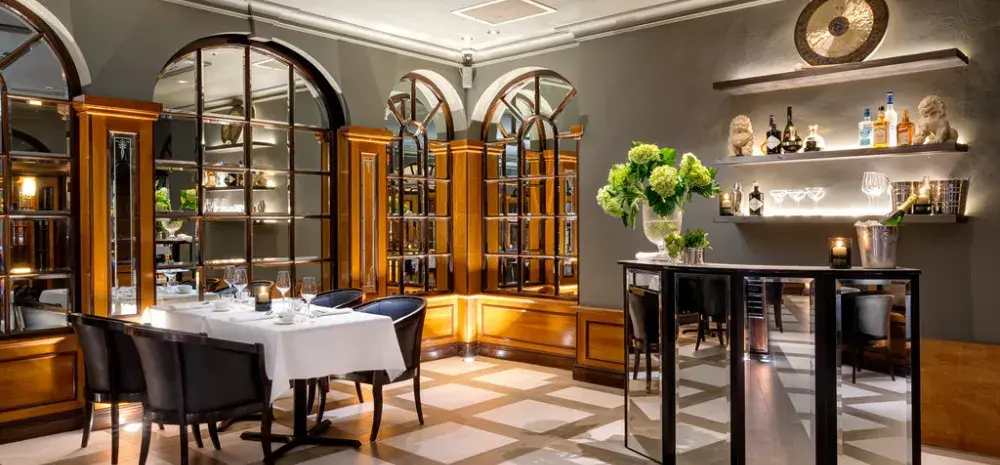 Diner Tebal view of Millenium Copthorne Hotel London, United Kingdom